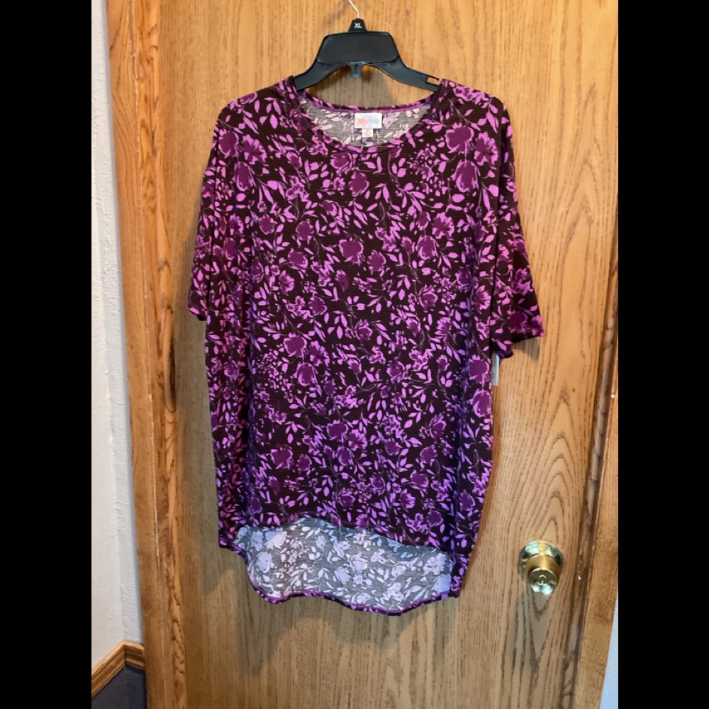 LuLaRoe Purple tunic top says XS fits up to med